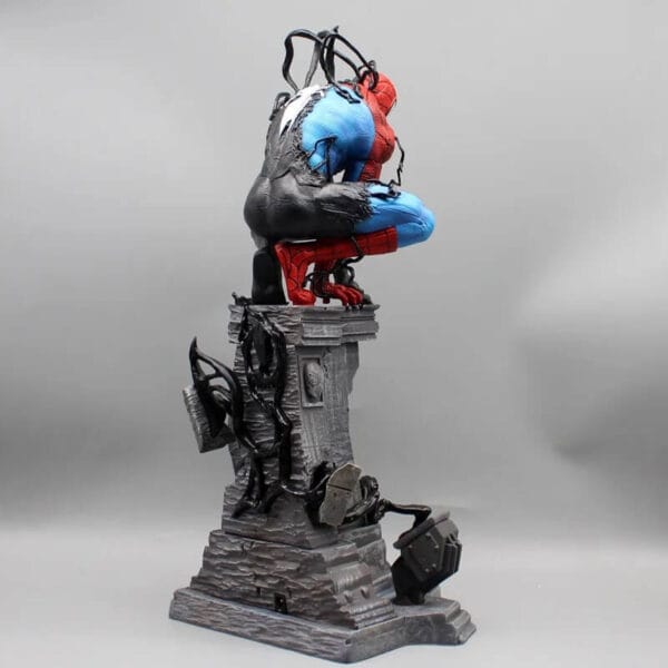 Venom Symbiote figurine comics Marvel